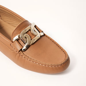 Single 3/4 close-up view of Kiowa shoes in Light Tan, highlighting the plush texture of the luxurious calf leather upper 